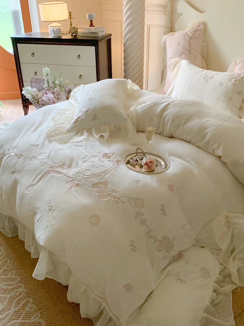 【高货刺绣】加厚牛奶绒四件套蕾丝花边法式床上床单床品四件套