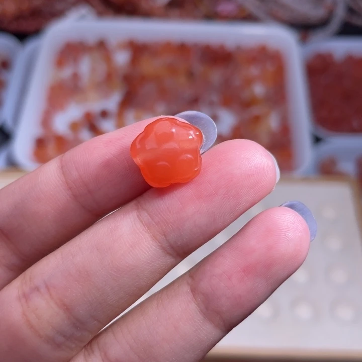 南红玛瑙未镶嵌配饰莲蓬1215