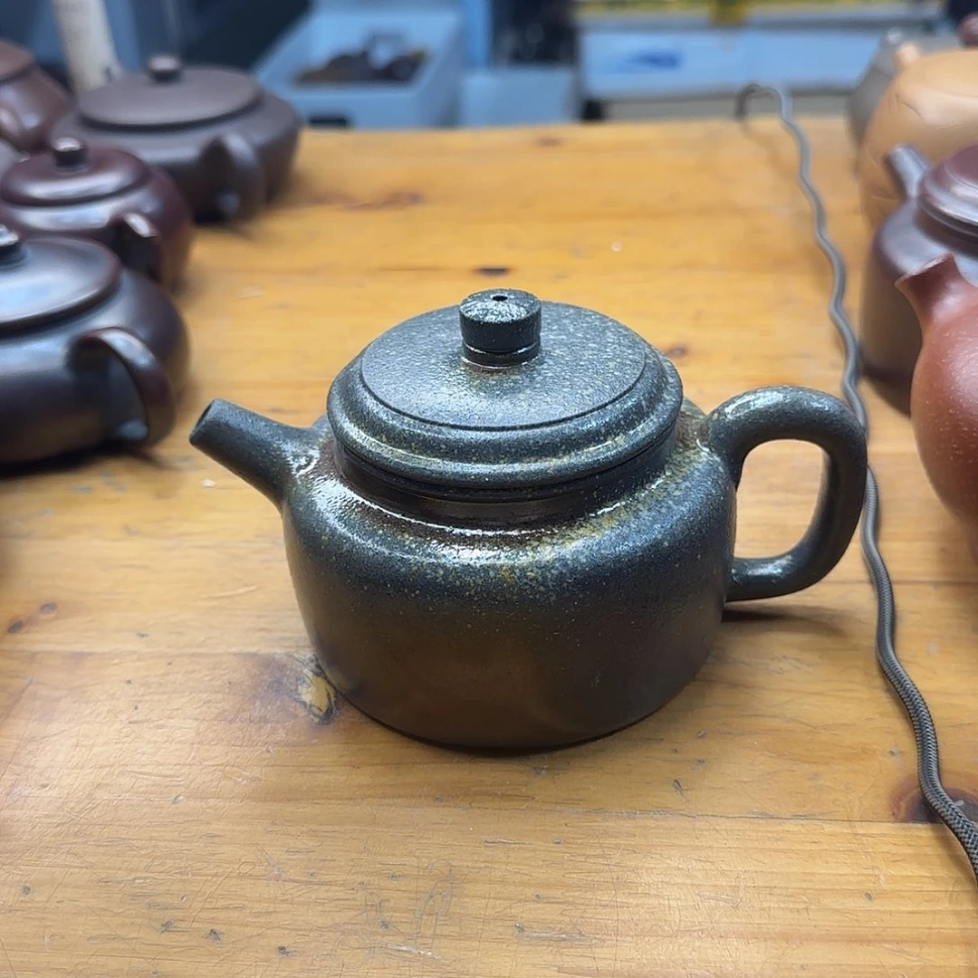 紫砂茶壶民间手艺人全手工制作