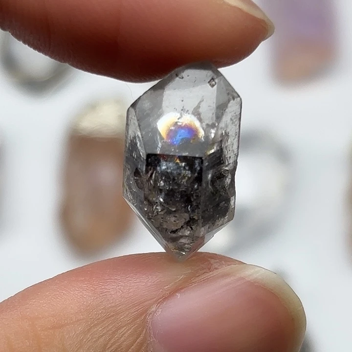 颈饰水晶未镶嵌彩虹闪灵钻21mm+