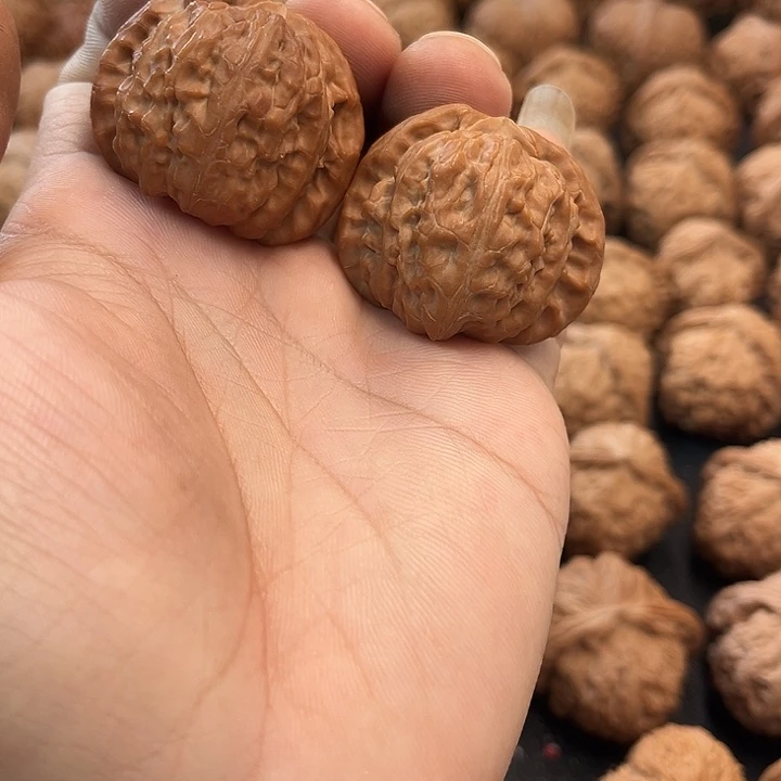 吊坠文玩核桃白狮子