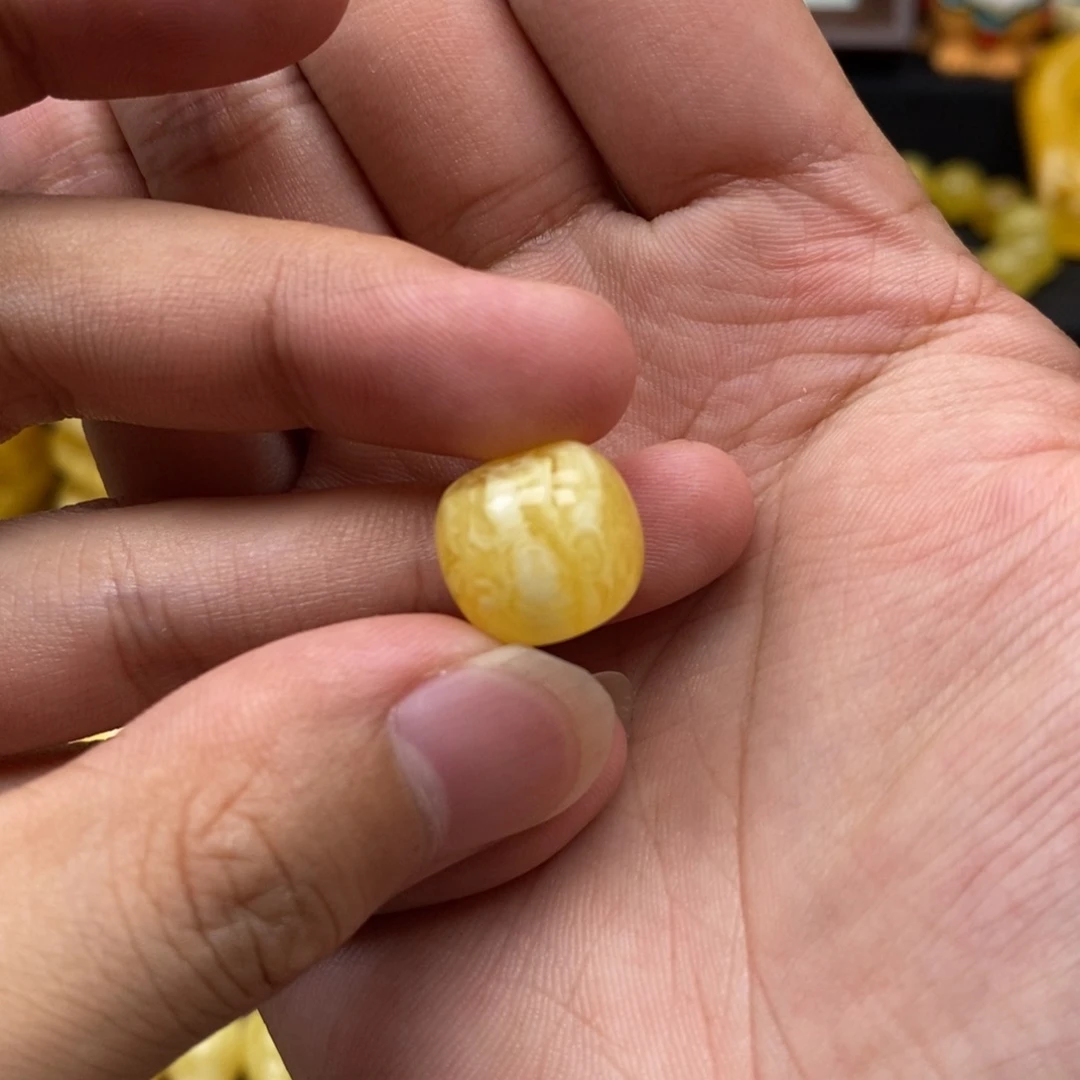 琥珀未镶嵌珠宝奇石14尺寸