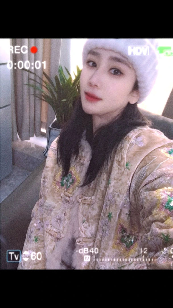 串片刺绣双面穿兔毛立领中国风长袖拼接圆领新中式XM   1813