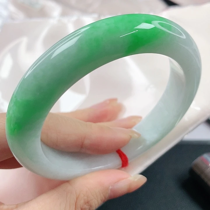 未镶嵌手镯翡翠，248