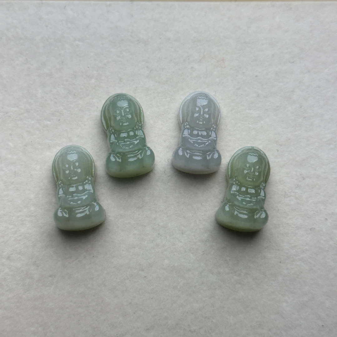 【C70】和田玉宝宝佛（小号）多样性发其一