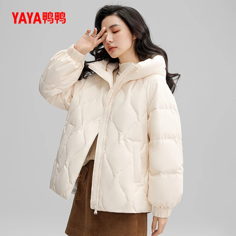 鸭鸭精选羽绒服女款冬新款短款立领时尚宽松保暖外套YE3B634063J