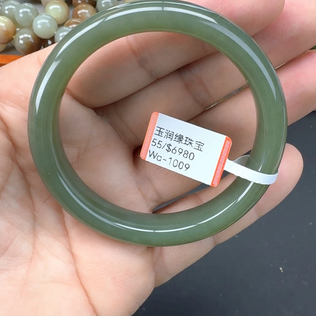 和田玉（糖玉）未镶嵌手镯