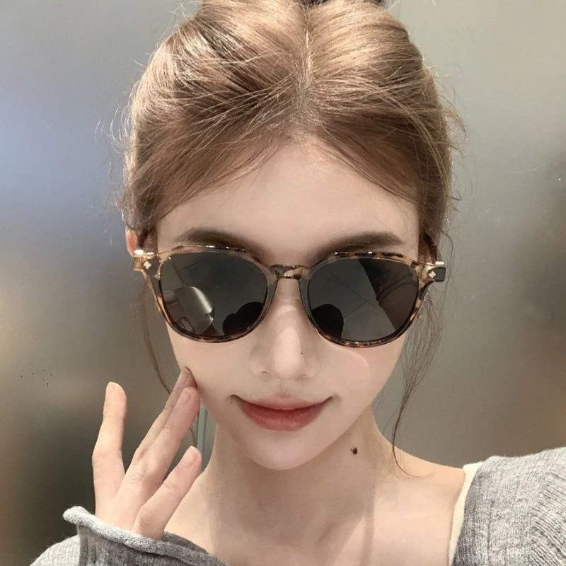 欧美辣妹气质款多边形墨镜女新款防紫外线韩版潮高级感复古太阳镜