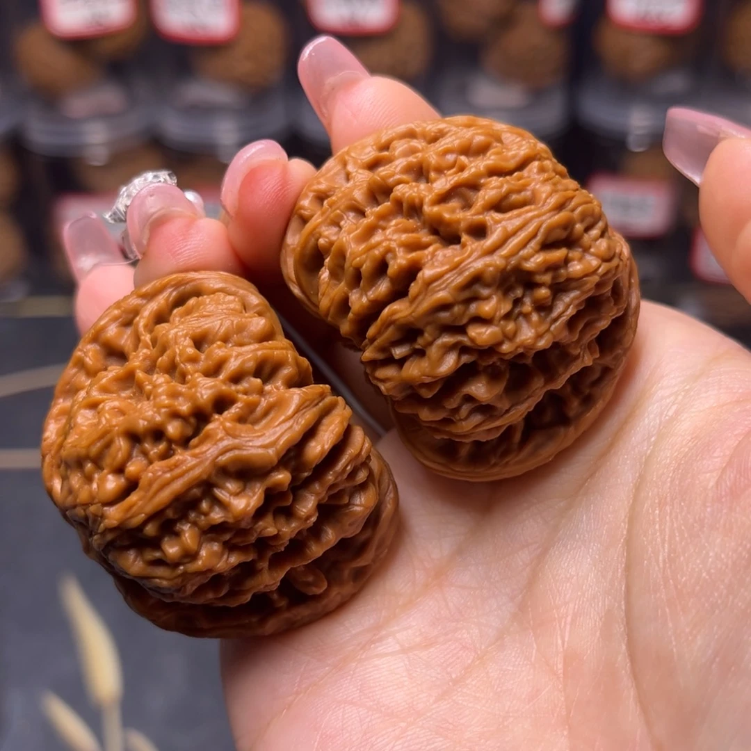 吊坠文玩核桃南疆石46