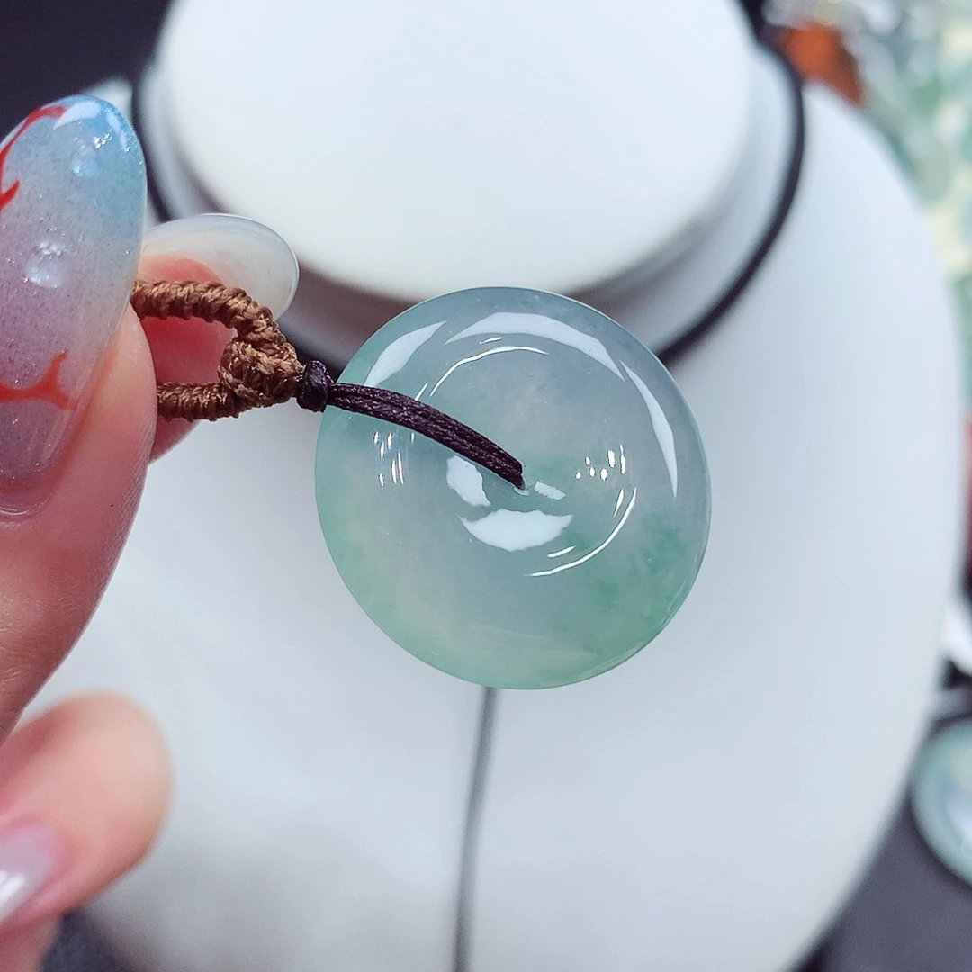 翡翠未镶嵌颈饰翡翠11，23.5/5.6