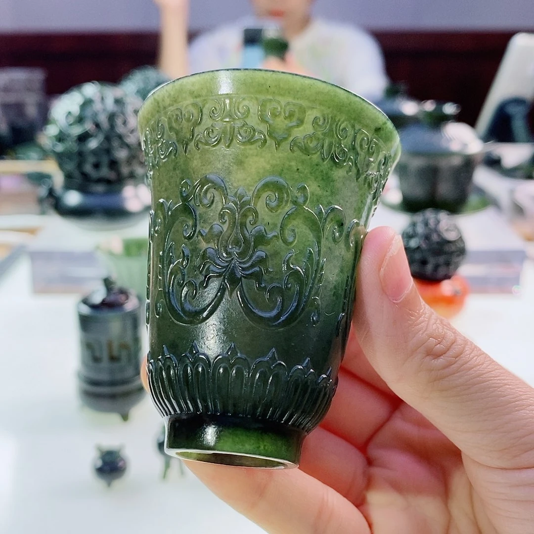 和田玉（青玉）未镶嵌把件