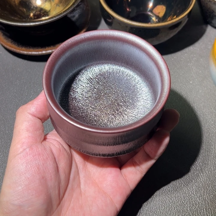 茶盏好想和她谈一下心了