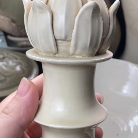 炉定窑莲瓣工艺烛台