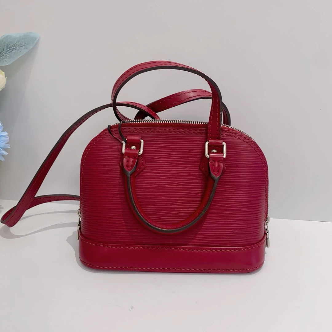 95新 LouisVuitton/路易威登 lv水波纹贝壳包mini 单肩包16539268