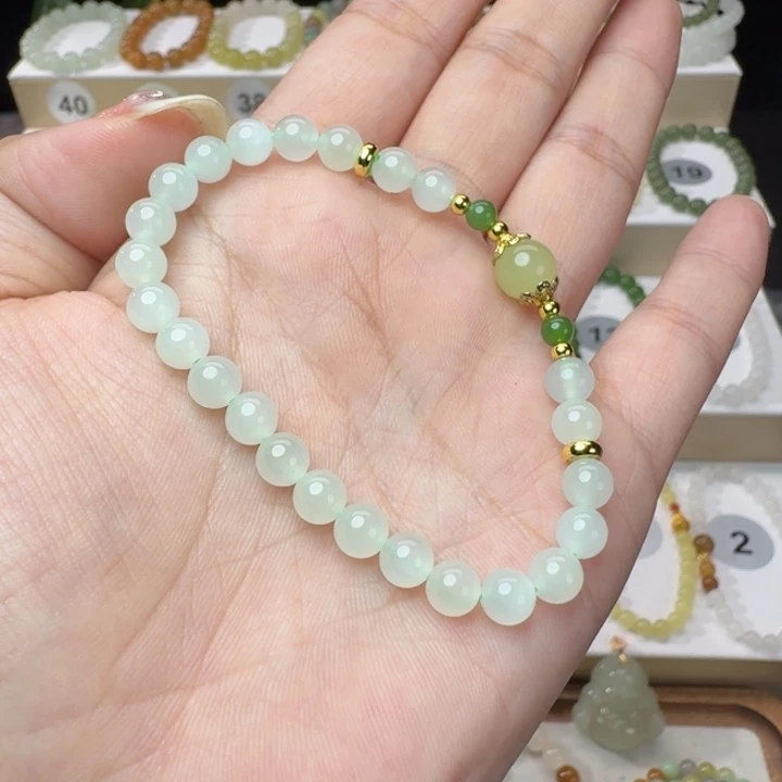 和田玉未镶嵌手串