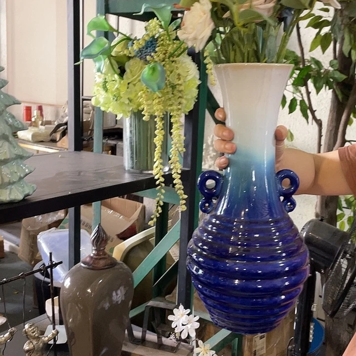 陶瓷花瓶部分（微瑕）