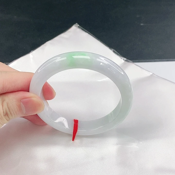 翡翠未镶嵌手镯圈57.8。40161