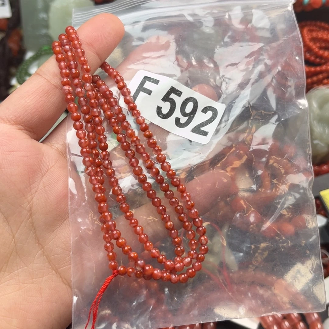 南红玛瑙未镶嵌珠宝奇石3*+