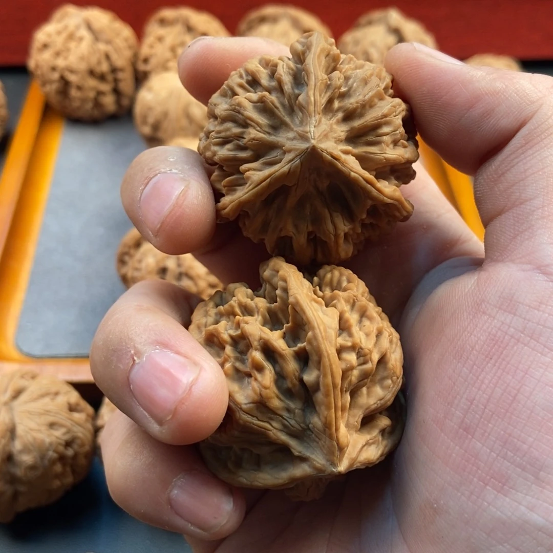 忆***昔吊坠文玩核桃龙纹正奔全品