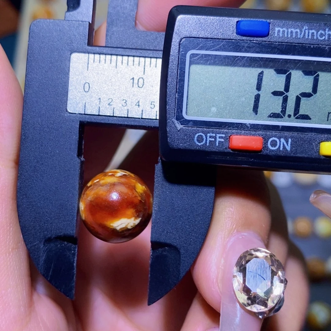 琥珀裸石未镶嵌梦**袖琥珀蜜蜡