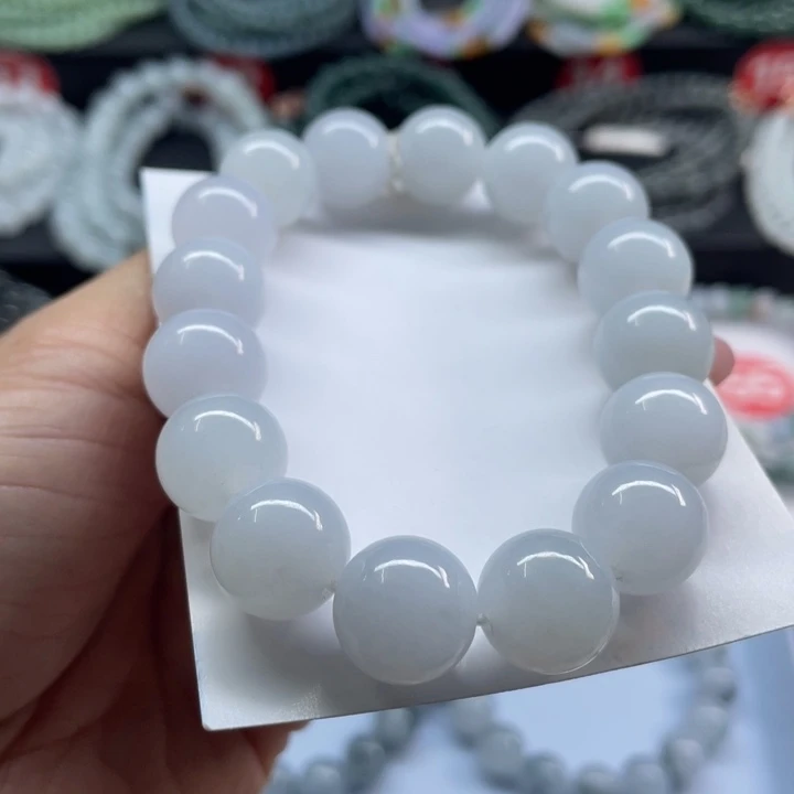 未镶嵌手链翡翠?**?卡13.2