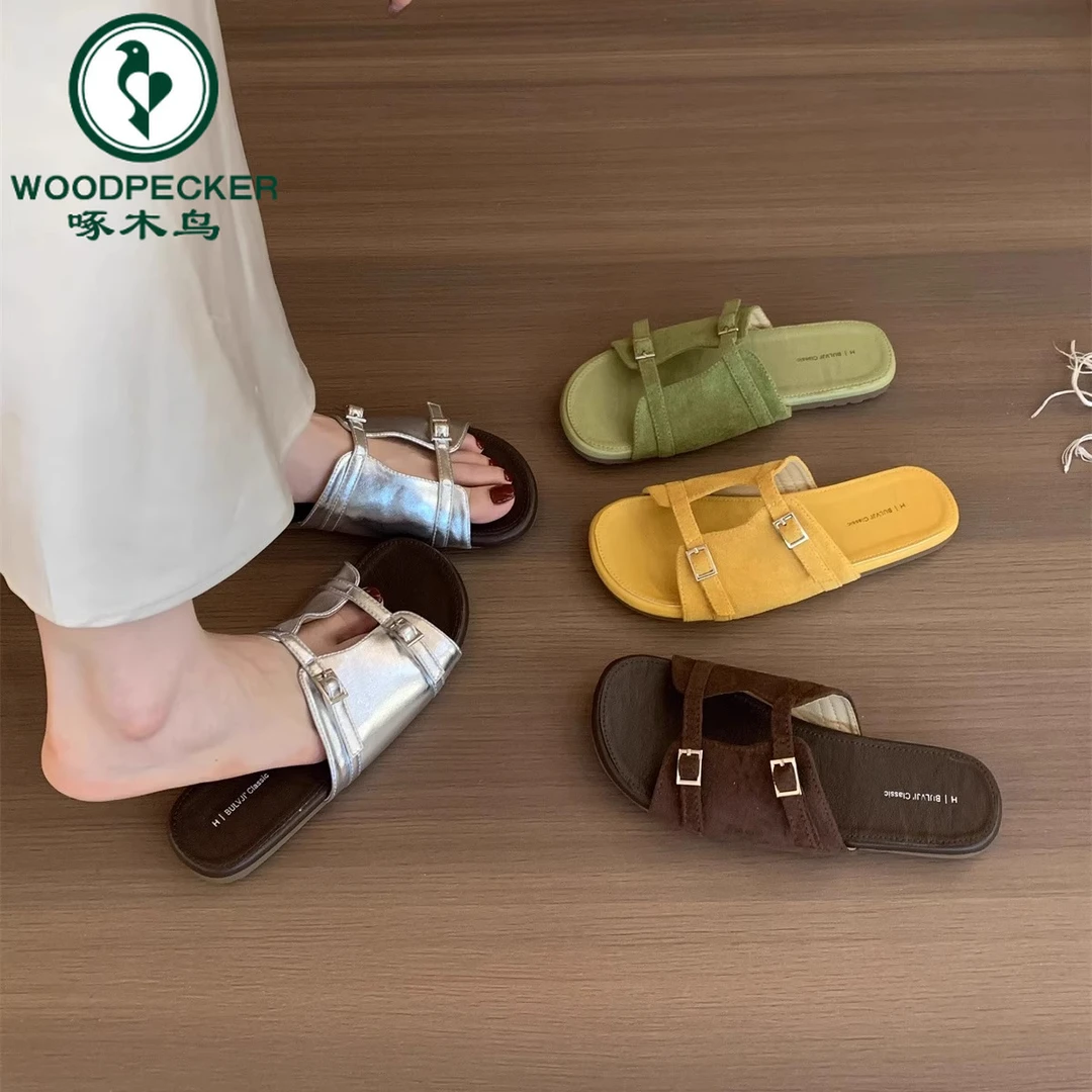 啄木鸟银色拖鞋女夏外穿新款法式复古一字拖度假海边沙滩平底凉鞋