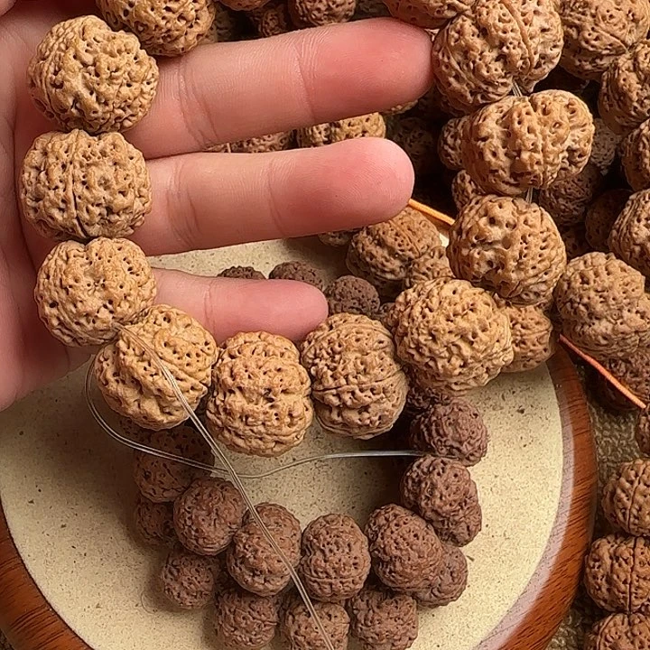 金刚菩提手串吉*吉金刚