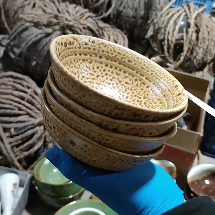 摆件陶瓷盘子碗啥都有