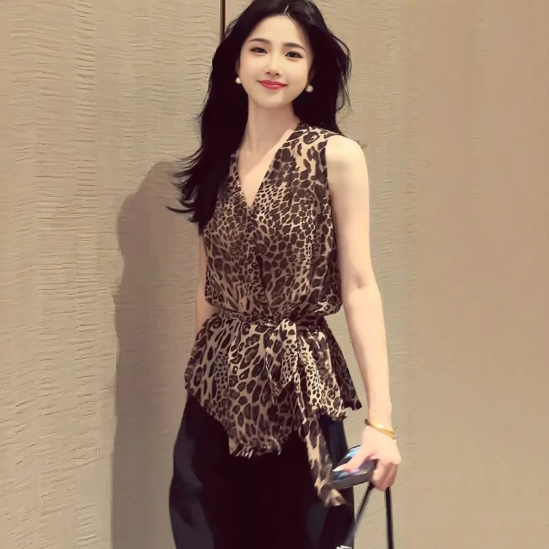 美式复古辣妹豹纹无袖衬衫背心女2025夏季新款修身显瘦外穿小上衣