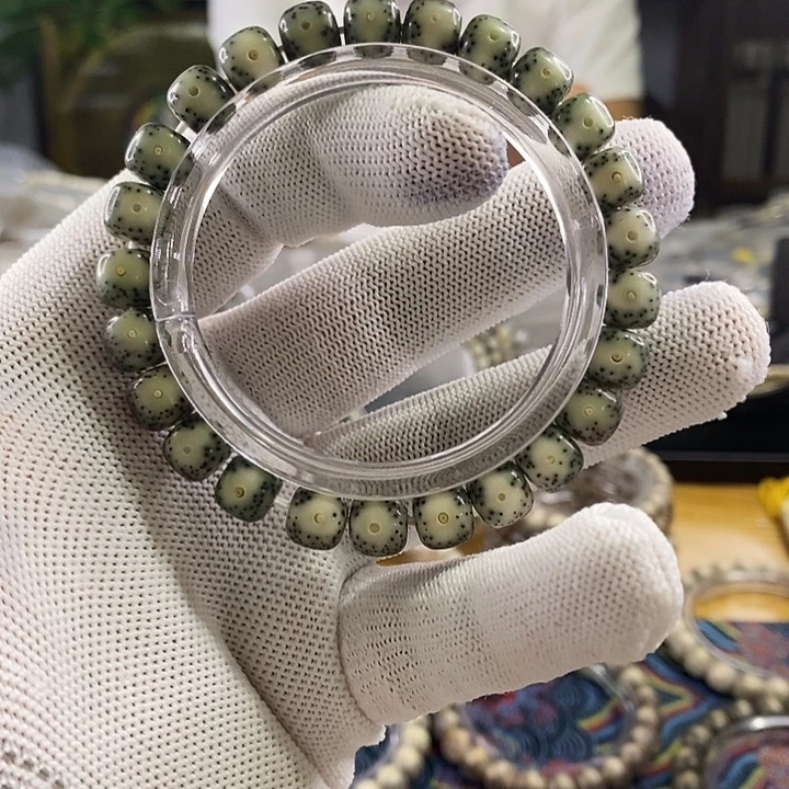 吊坠星月菩提青花绿包白大眼睛