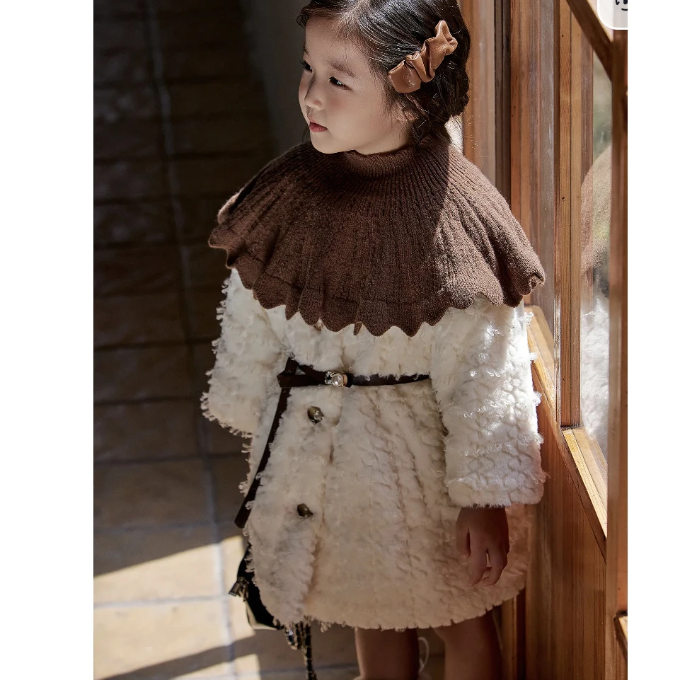 HHkids女童洋气外套2023冬季新款加厚保暖披风小香时髦上衣GWT620