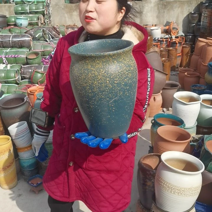 红陶口20高29瑕疵一个