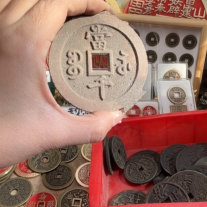 怀***衿铜现代翻砂工艺作品