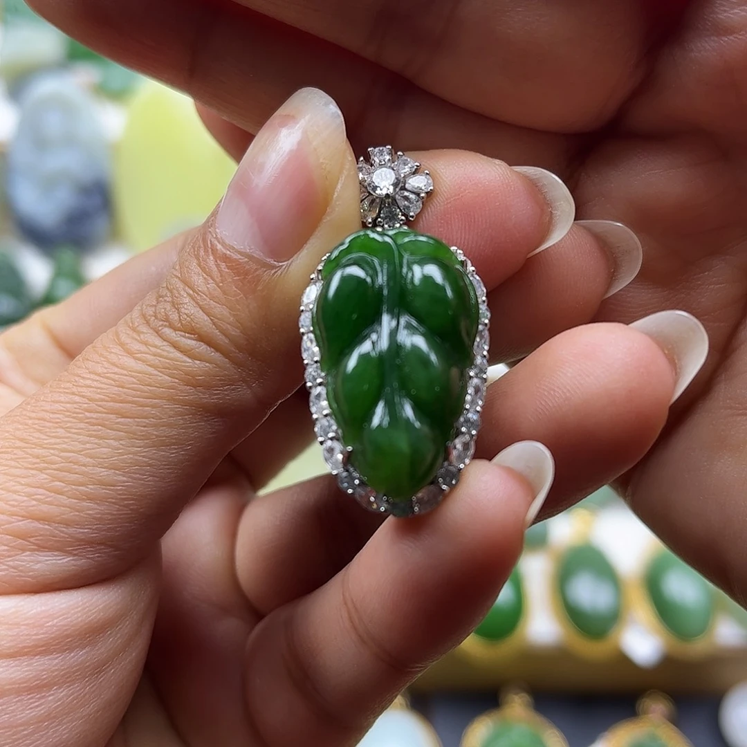 和田玉银S925镶嵌颈饰