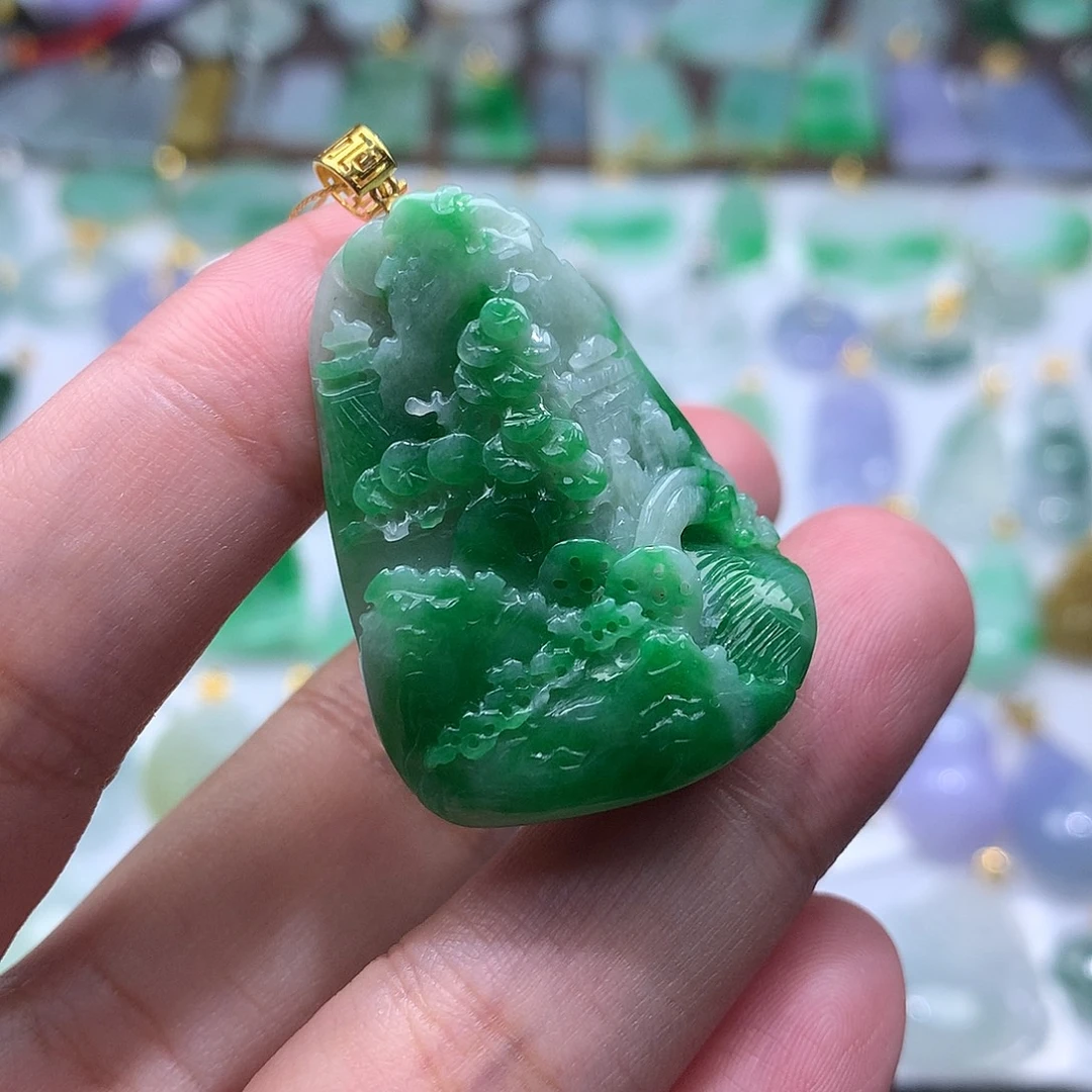翡翠未镶嵌颈饰翡翠