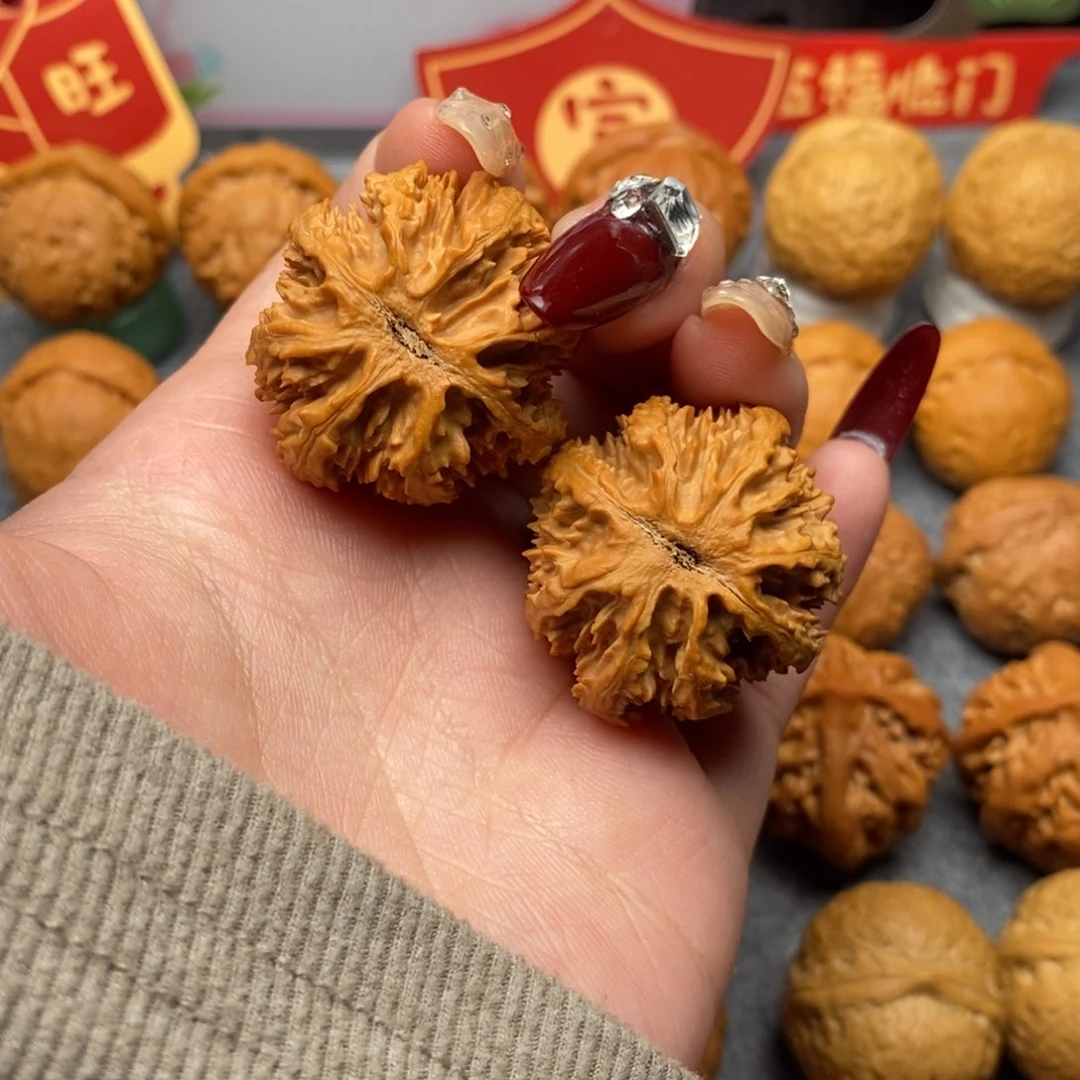 文玩核桃把件孤***酒蚂蚁纹