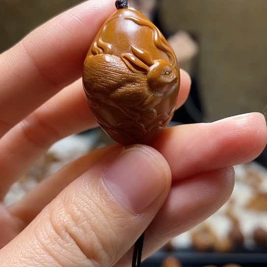 手串/手链橄榄核兔