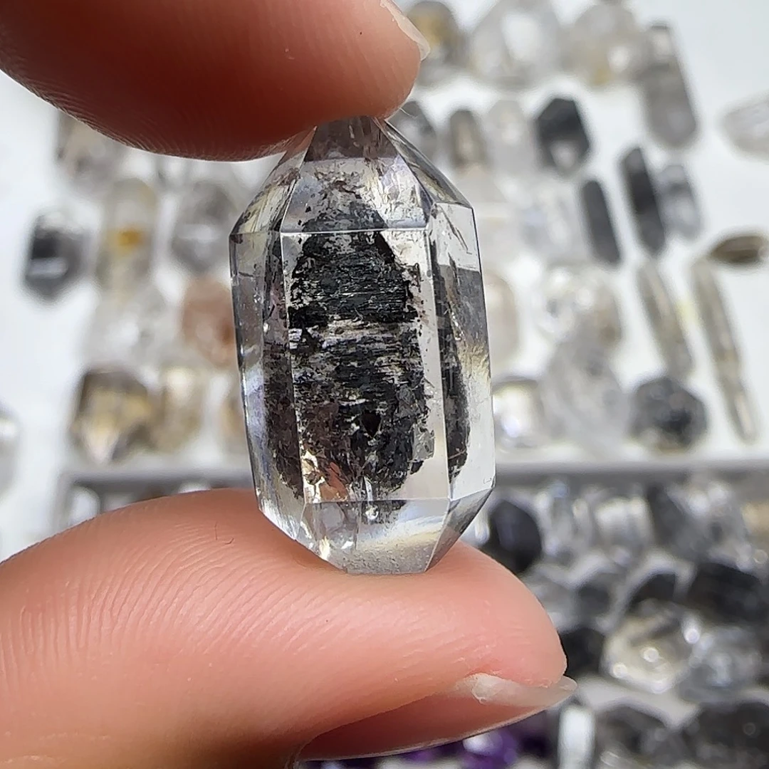 水晶珠宝半成品未镶嵌闪灵双尖随形