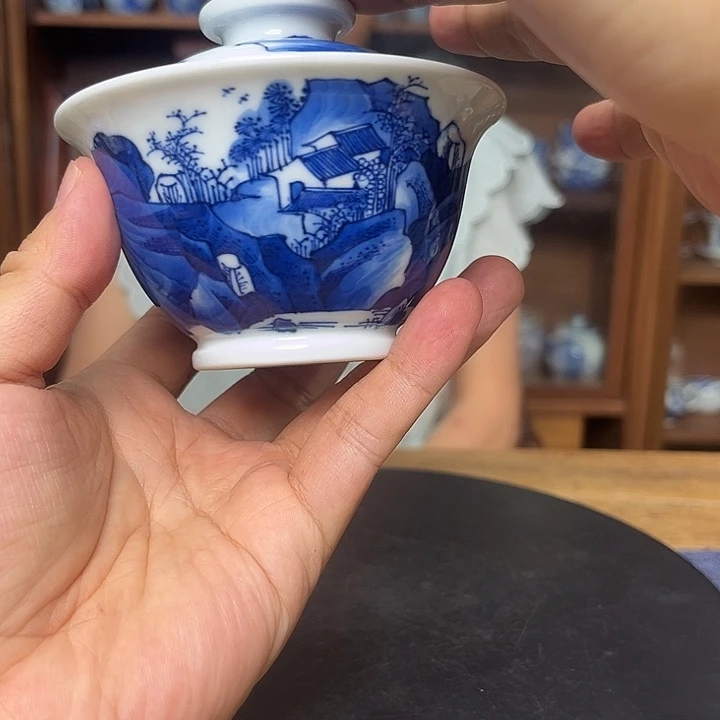 盖碗青花山水盖碗