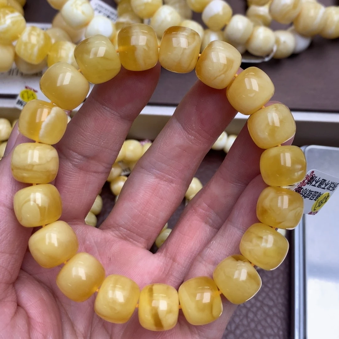 琥珀未镶嵌珠宝奇石1