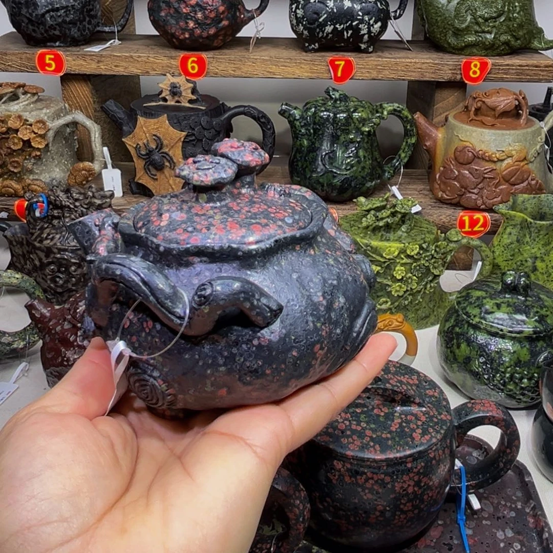 火***易梅花石安山玉精品壶