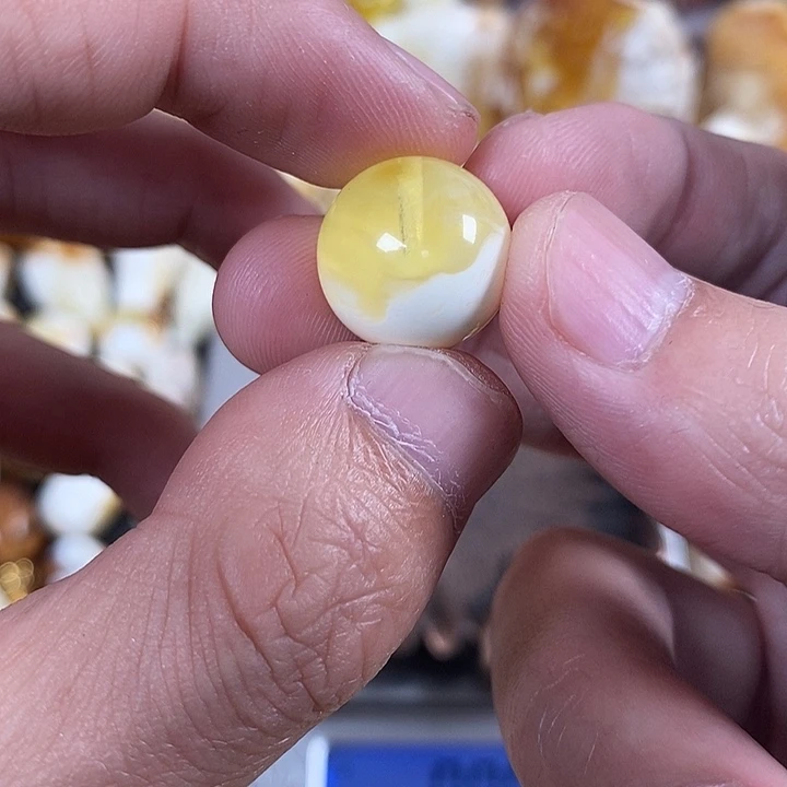 琥珀未镶嵌珠宝奇石我