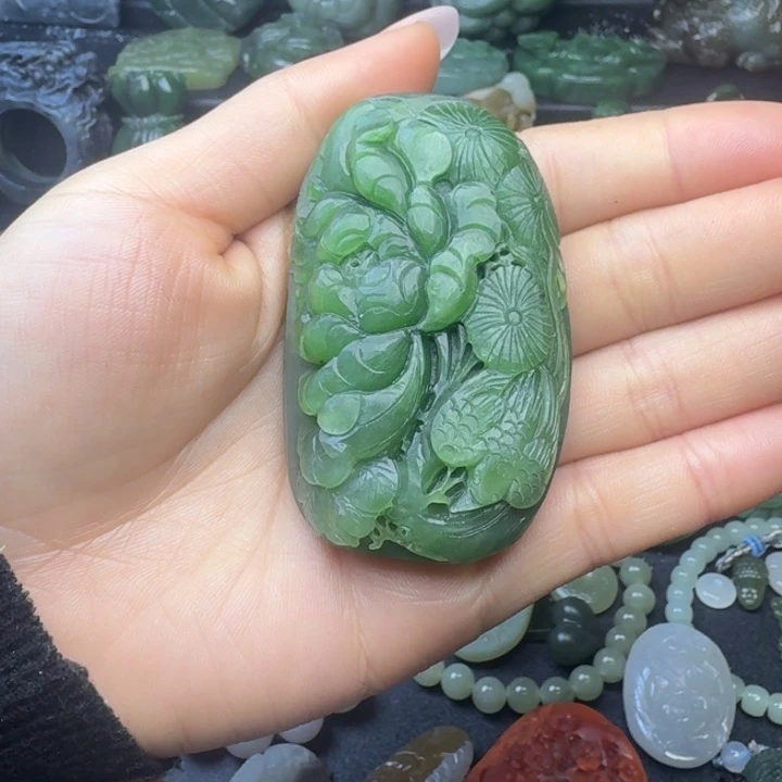 未镶嵌和田玉（碧玉）把件