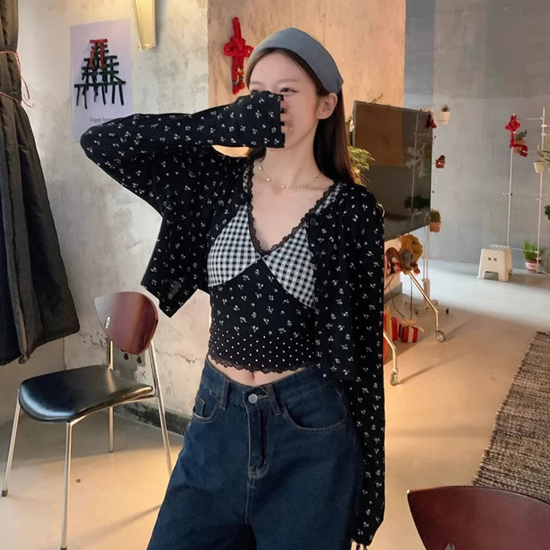 小众格子拼接碎花V领背心女春季白色连衣裙短款外搭开衫甜美套装