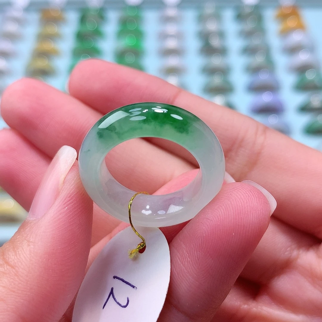 未镶嵌戒指翡翠小**虫12圈