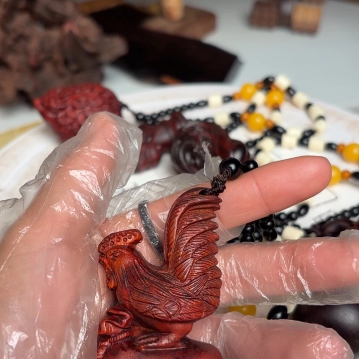 大叶紫檀（黑酸枝木类）