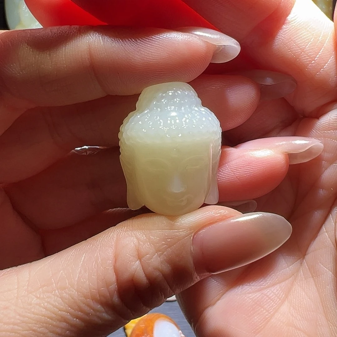 颈饰未镶嵌和田玉唐*