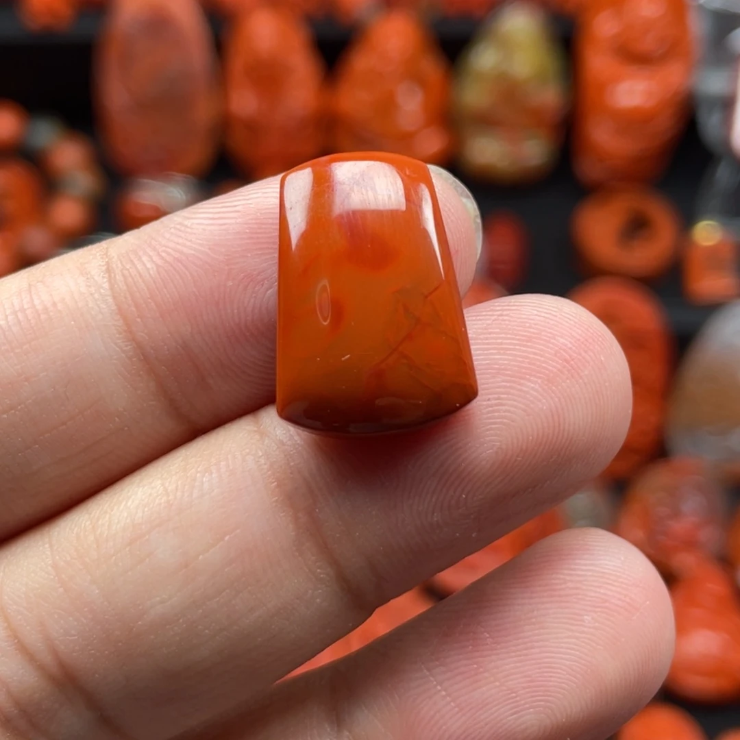 南红玛瑙未镶嵌川料火焰无事牌