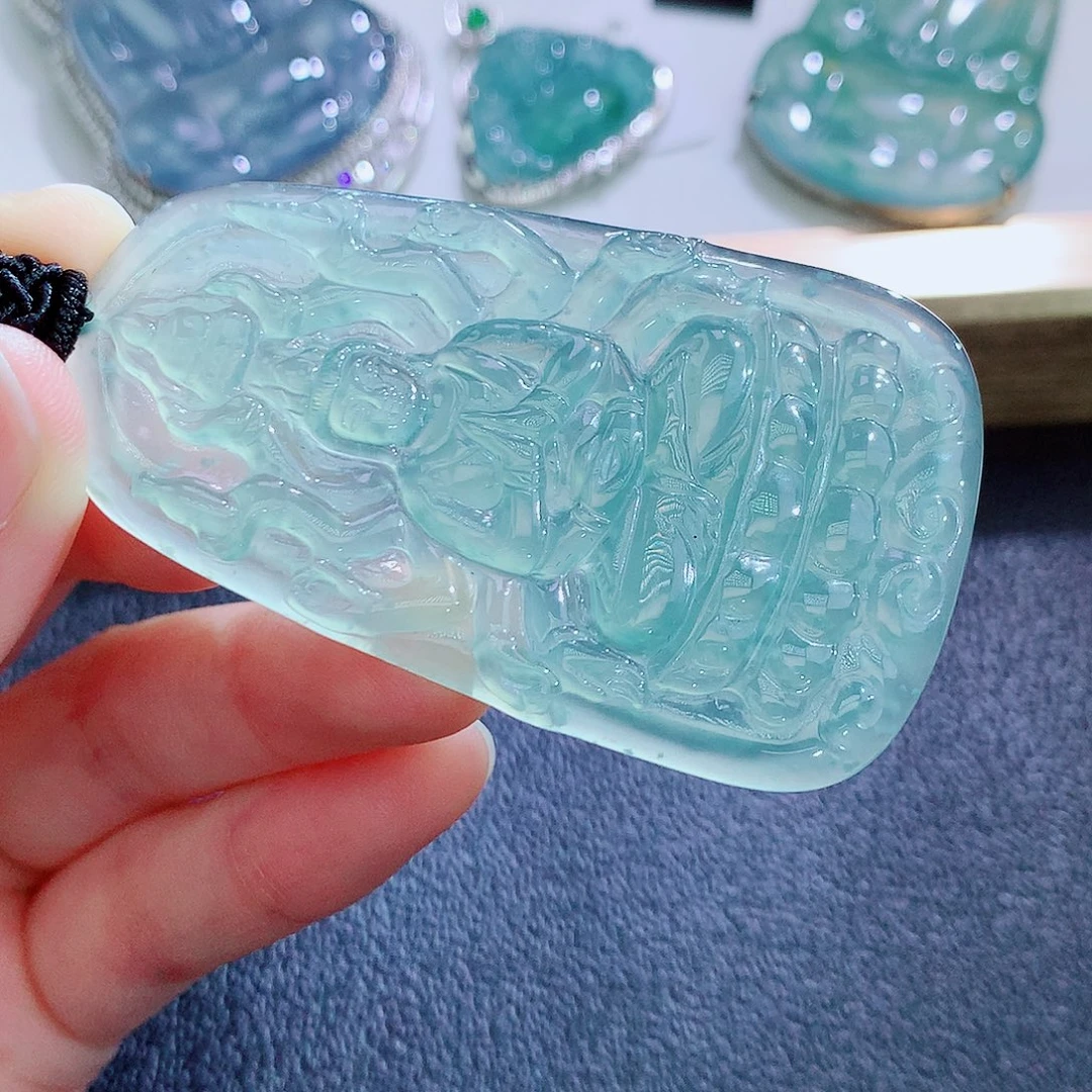 颈饰未镶嵌翡翠翡翠