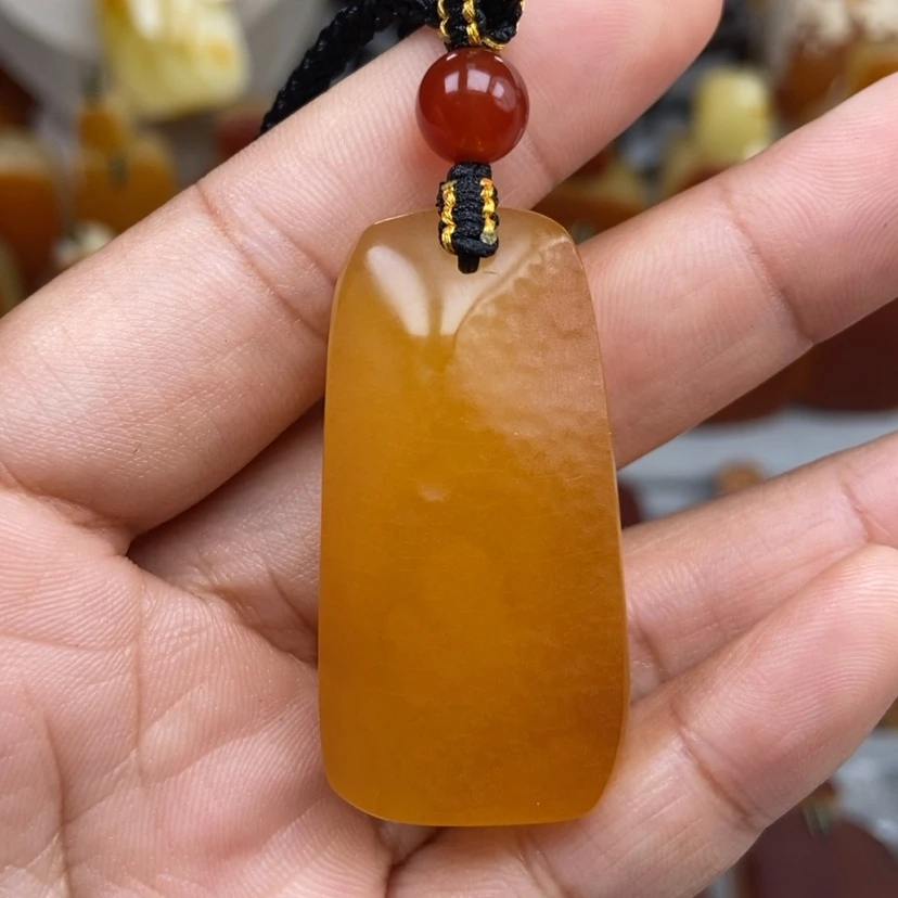 【闪购商品】琥珀颈饰未镶嵌